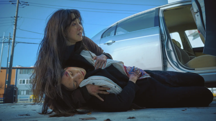 ‘Không bông tuyết nào trong sạch’ vén màn tâm lý nghẹt thở